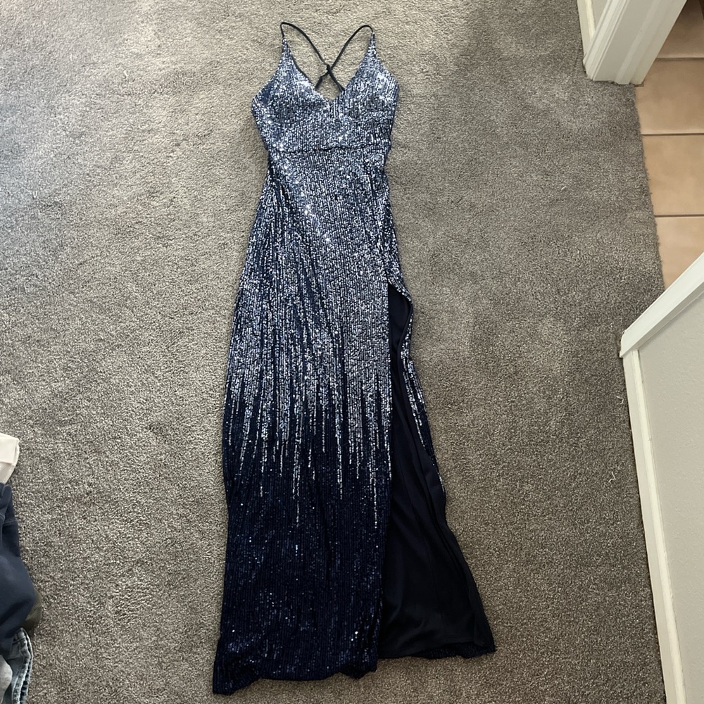 Gorgeous Sequin Dress w/ slit